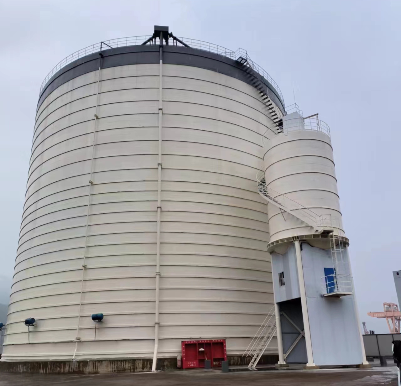 祥云10万吨水泥钢板库